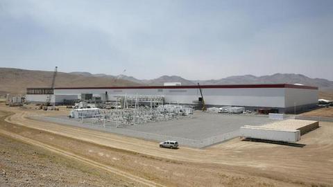 EV晨報(bào) 多氟多凈利飆升25倍，協(xié)鑫進(jìn)軍充電樁，特斯拉電池工廠迎新進(jìn)展